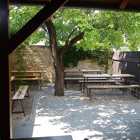 Penzion Pitnerka Hustopeče Buitenkant foto