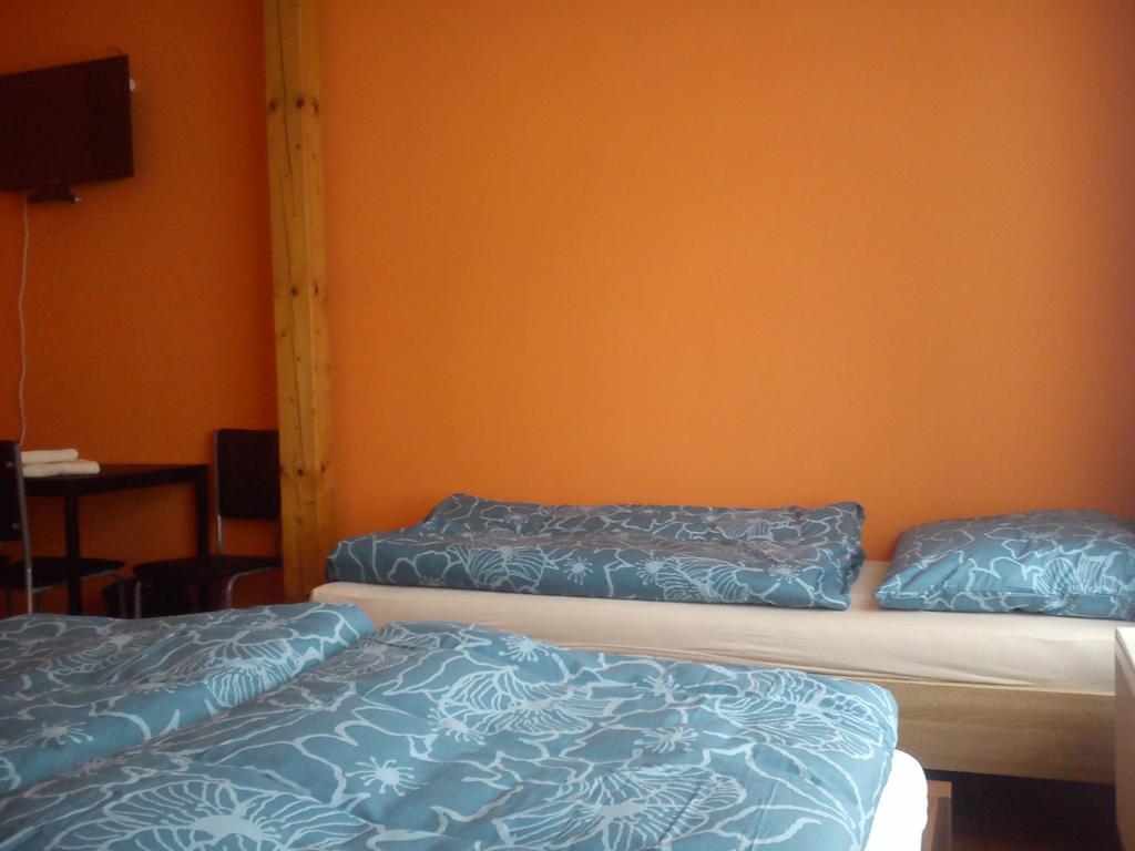 Penzion Pitnerka Hustopeče Kamer foto