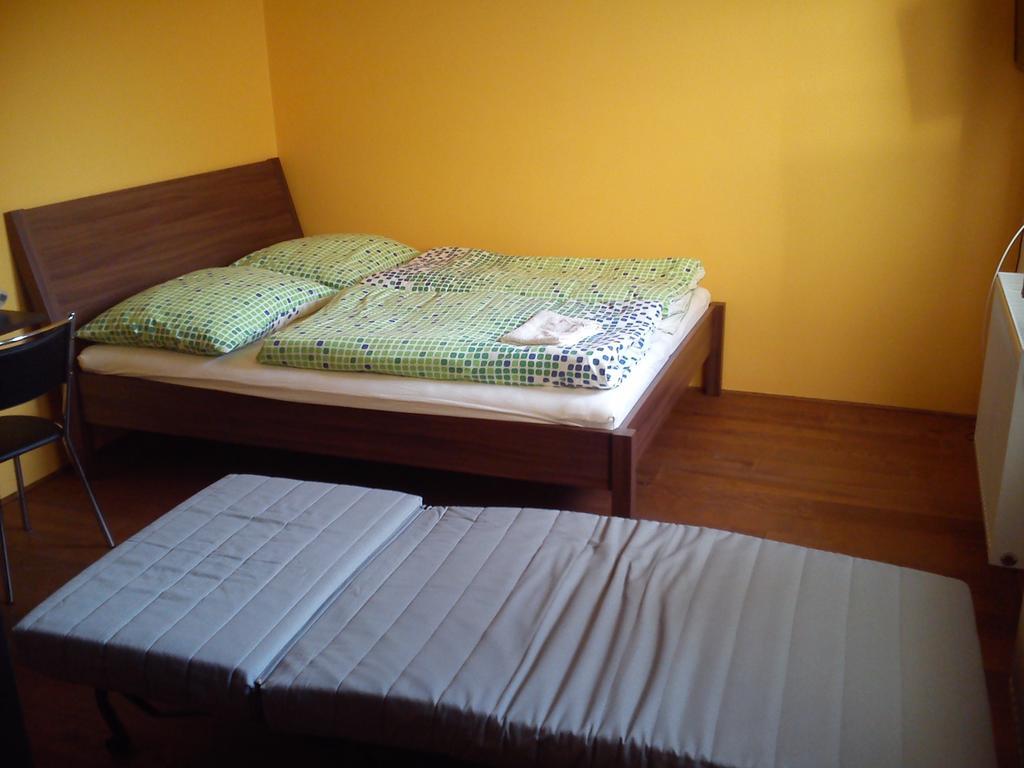 Penzion Pitnerka Hustopeče Kamer foto