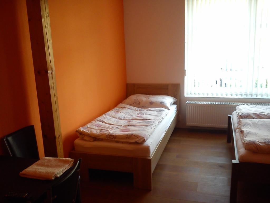 Penzion Pitnerka Hustopeče Kamer foto
